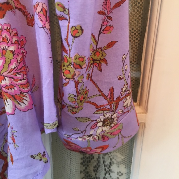 Host Pick: Anthropologie Pilcro Nature Print Shirt - Size Small - Picture 5 of 7